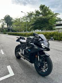 CFMOTO 675SR-R
