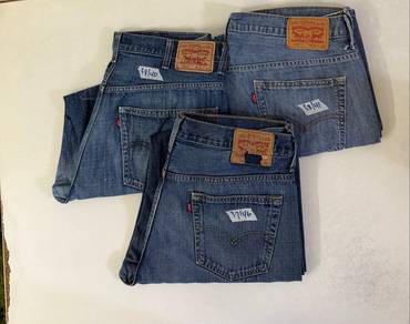 Levi’s Jeans Combo:..