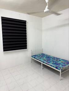 Room in Kulai, JHR