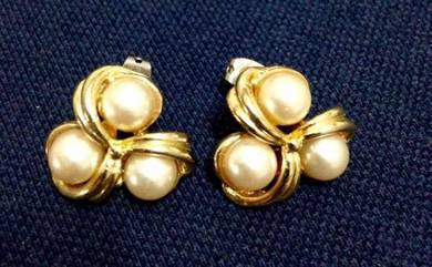 3-Pearl Earrings (New)
