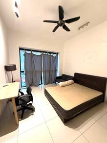Service Residence For Rent in Icon Residenz @ Icon City