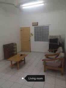 Apartment For Sale in Beverly Hills 1