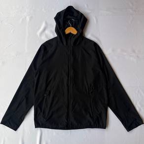 Black Windbreaker(M)