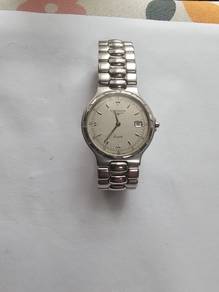 Longines Conquest quartz wristwatc