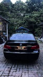 BMW 735i 735i (CBU) in Bayan Baru, PNG