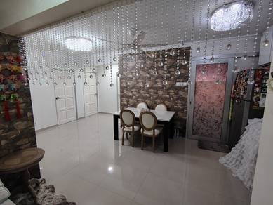Apartment For Sale in Desa Dua Aman Puri