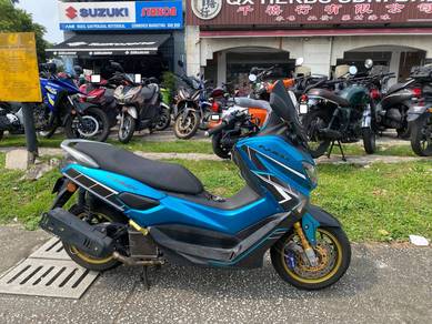 Yamaha NMAX