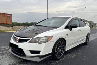 Honda Civic S i-VTEC in Butterworth, PNG