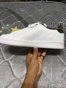 kasut adidas advantage court base