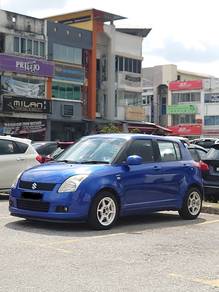 Suzuki Swift PREMIER in Shah Alam, SGR