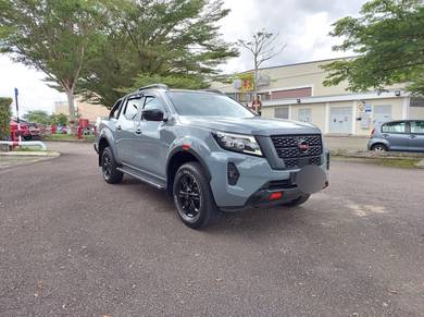 Nissan Navara PRO-4X in Johor Bahru, JHR