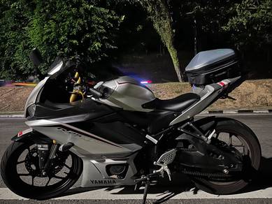 Yamaha R25