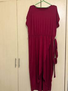 maroon dress