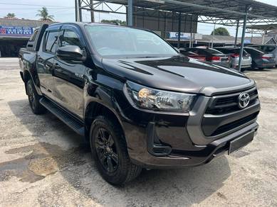 Toyota Hilux E in Pulau Gedong, MLK