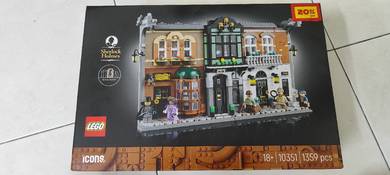 LEGO Icons 10264 Sherlock Holmes
Building Set