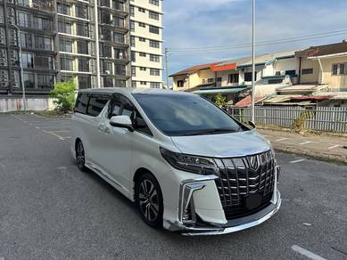 Toyota Alphard 2.5 SA in Kuching, SWK