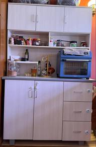 Kitchen Cabinet hardly used like new almost 1 year