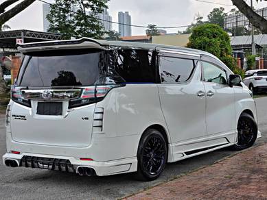 Toyota Vellfire EXECUTIVE LOUNGE in Serdang, KUL