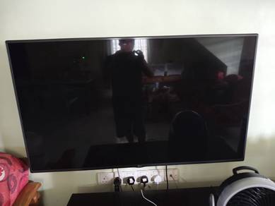 LG Television