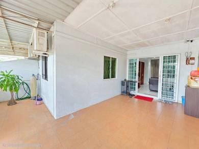 1-storey Terraced House For Sale in Miri,SWK