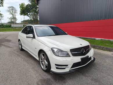 Mercedes Benz C200 AMG 200 AMG LINE (CBU) in Johor Bahru, JHR