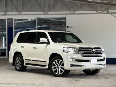 2021 Toyota Land Cruiser ZX