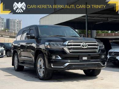 Toyota Land Cruiser V8 in Puchong, SGR
