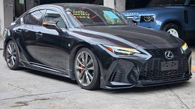 Lexus IS 300 F-SPORT in Cheras, SGR