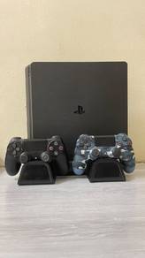 FOR SALE: Sony PS4 Slim 1TB Full Set