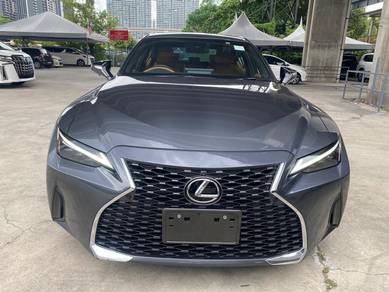 Lexus IS 300 in Cheras, KUL