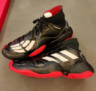 Adidas Predator Mania 