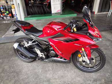 Honda CBR150R