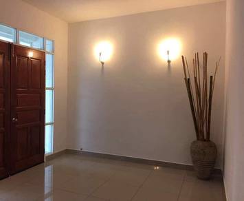 Semi-Detached House For Sale in Batu Uban,PNG