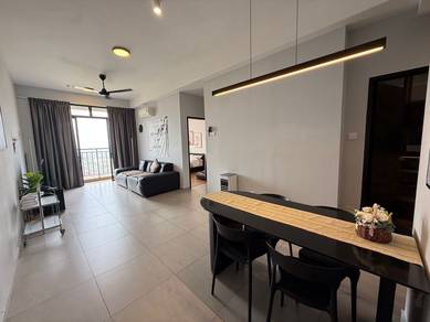 Condominium For Rent in The Quartz Residence