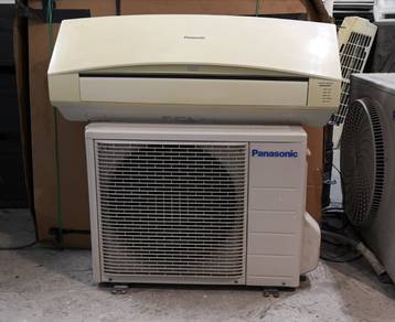 Used 1.5HP Panasonic Wall Mounted Type AC2029