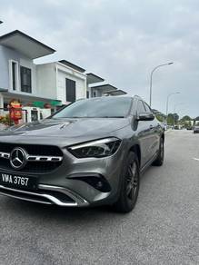 Mercedes Benz GLA200 200 PROGRESSIVE LINE in Kajang, SGR
