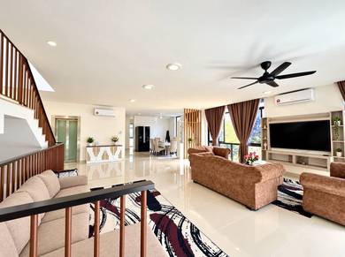 Twin Courtyard Villa For Sale in Taman Melawati,KUL