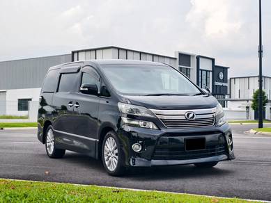 Toyota Vellfire Z in Johor Bahru, JHR