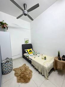 Room in Beranang, SGR