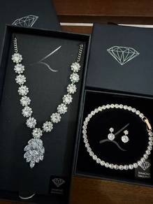 Diamond Simulants
