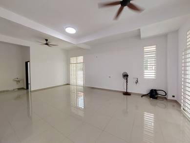 Semi-Detached House For Rent in Juru,PNG