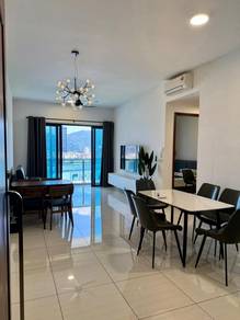 Condominium For Rent in Queens Residences Q1 @ Queens Waterfront