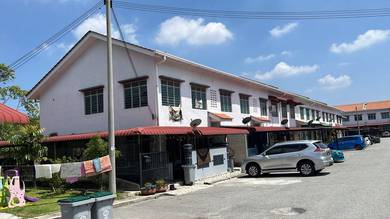 Townhouse For Sale in Tanjong Minyak,MLK