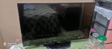 TV LG 42 Inci (Model 42LN5400)