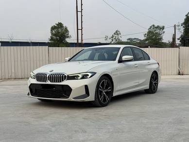 BMW 320i 20i M SPORT in Johor Bahru, JHR