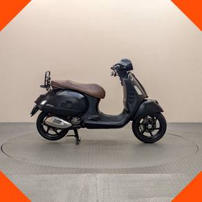 Vespa GTS 300