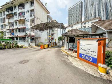 Flat For Sale in Bukit Pandan