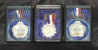 3 MEDALS MEDALLION WITH Box
