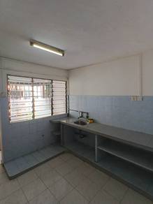 Flat For Sale in Lorong Tenggiri