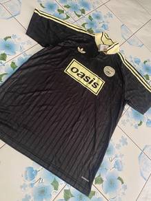 Adidas oasis fans